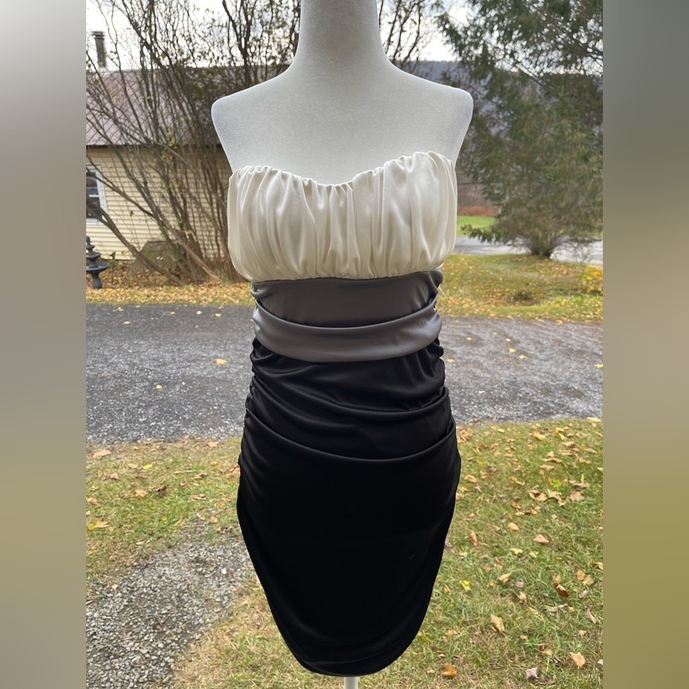 Speechless black white gray strapless ruched night out dress women’s size L